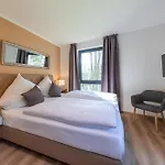 Sonnengruß - Stilvolles Mit Balkon, Kamin&wellness-flair Am Krakower Apartment Krakow am See