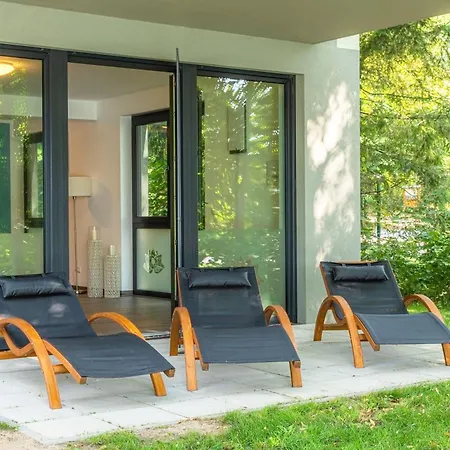 Sonnengruss - Stilvolles Mit Balkon, Kamin & Wellness-flair Am Krakower Апартаменты Краков-ам-Зе