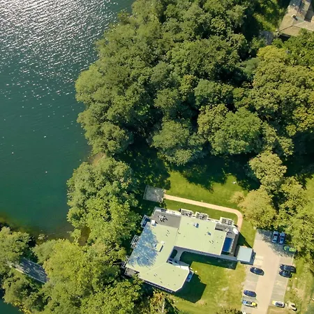 Апартаменты Sonnengruss - Stilvolles Mit Balkon, Kamin & Wellness-flair Am Krakower Краков-ам-Зе